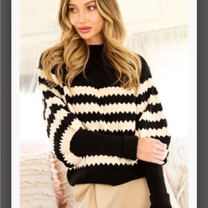 Vine & Love Striped Sweater Sz M NWOT